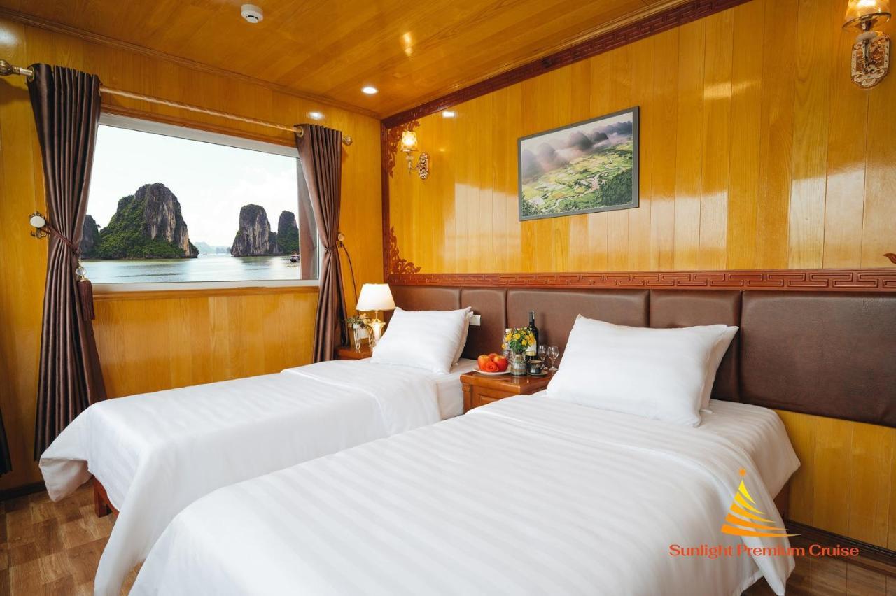 Hotel Sunlight Cruise Ha Long Esterno foto