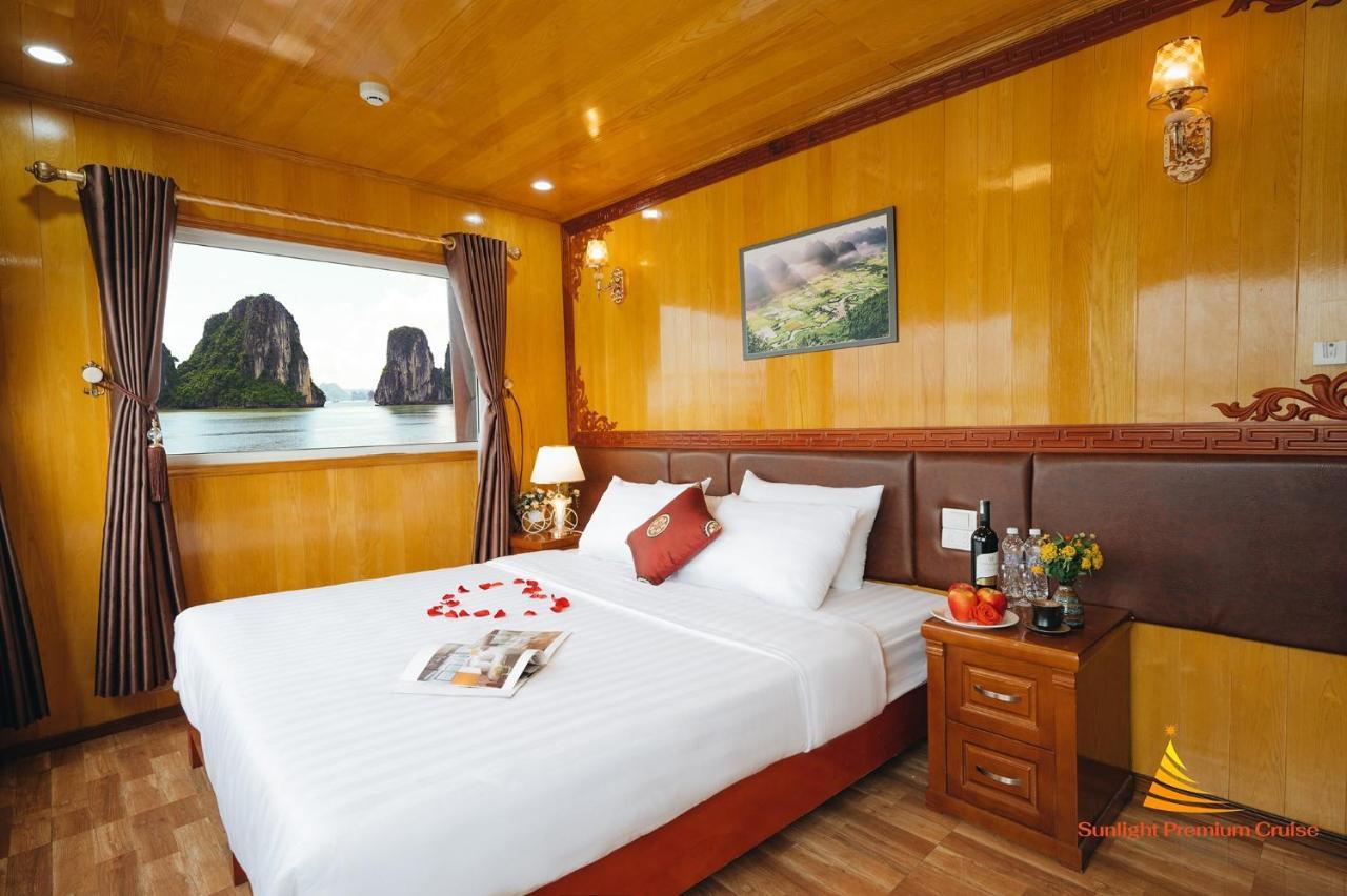 Hotel Sunlight Cruise Ha Long Esterno foto