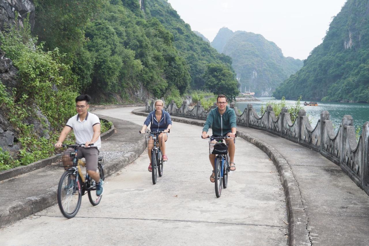Hotel Sunlight Cruise Ha Long Esterno foto