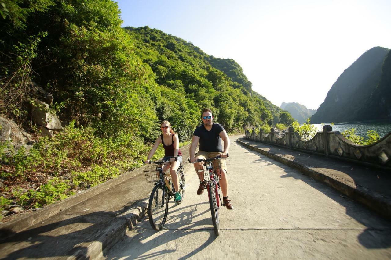 Hotel Sunlight Cruise Ha Long Esterno foto